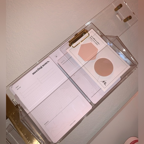 Russell + Hazel Acrylic Wall Valet, Accessory Cup - Picture 11 of 12